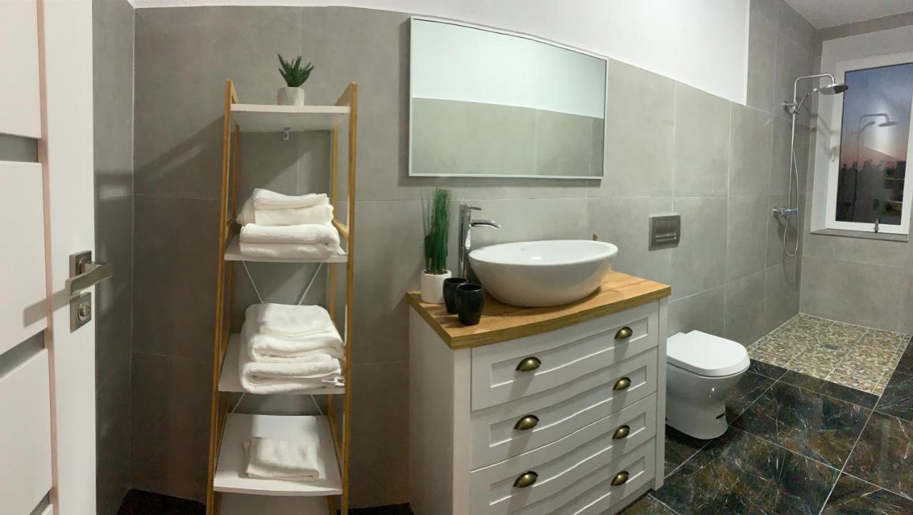 Style Hotel Ungheni Luaran gambar